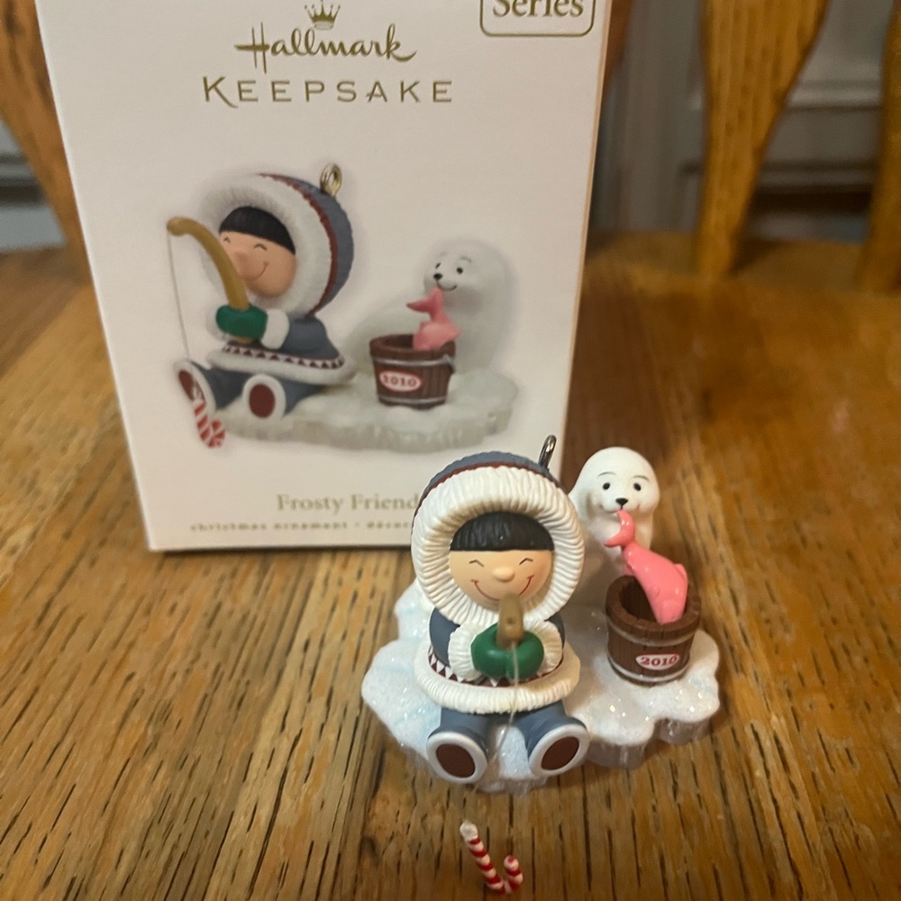Hallmark Keepsake Frosty Friends Ornament with Green and Red Accents
